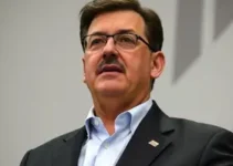 Cícero Lucena renuncia para Governo da Paraíba