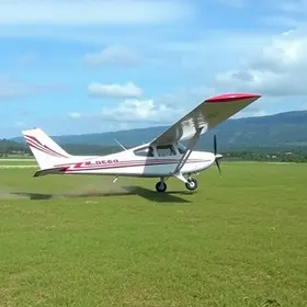 avião de pequeno porte